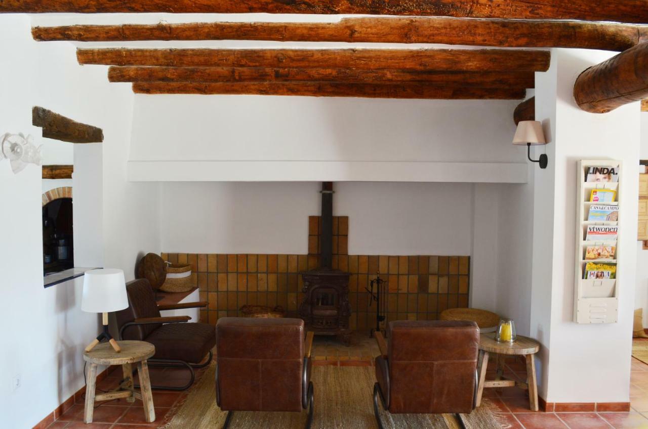 Отель Casas Benali Enguera Экстерьер фото